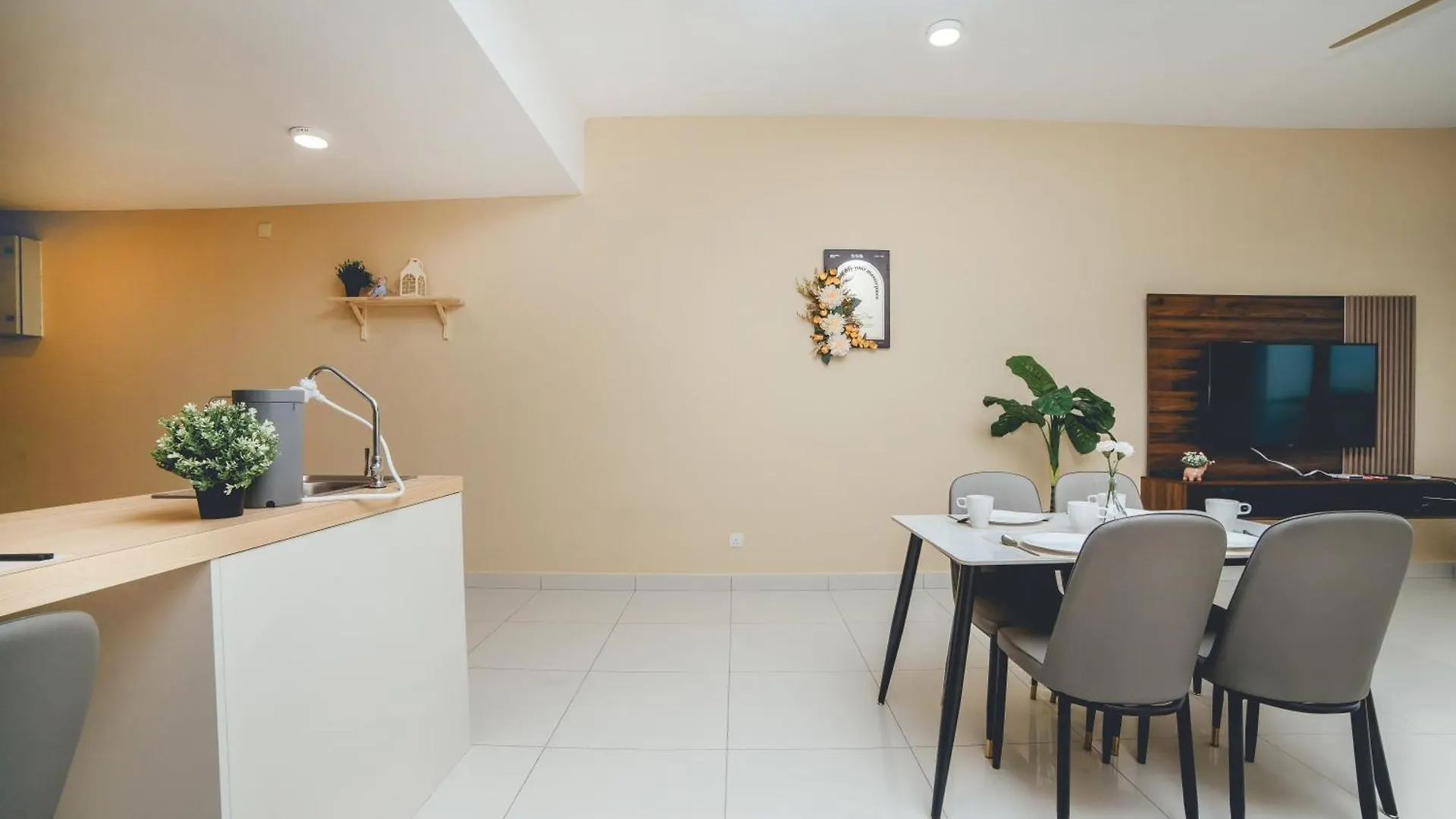 Mosaic Southkey Shells & Sand 3Br 8Pax By Our Stay جوهر بهرو